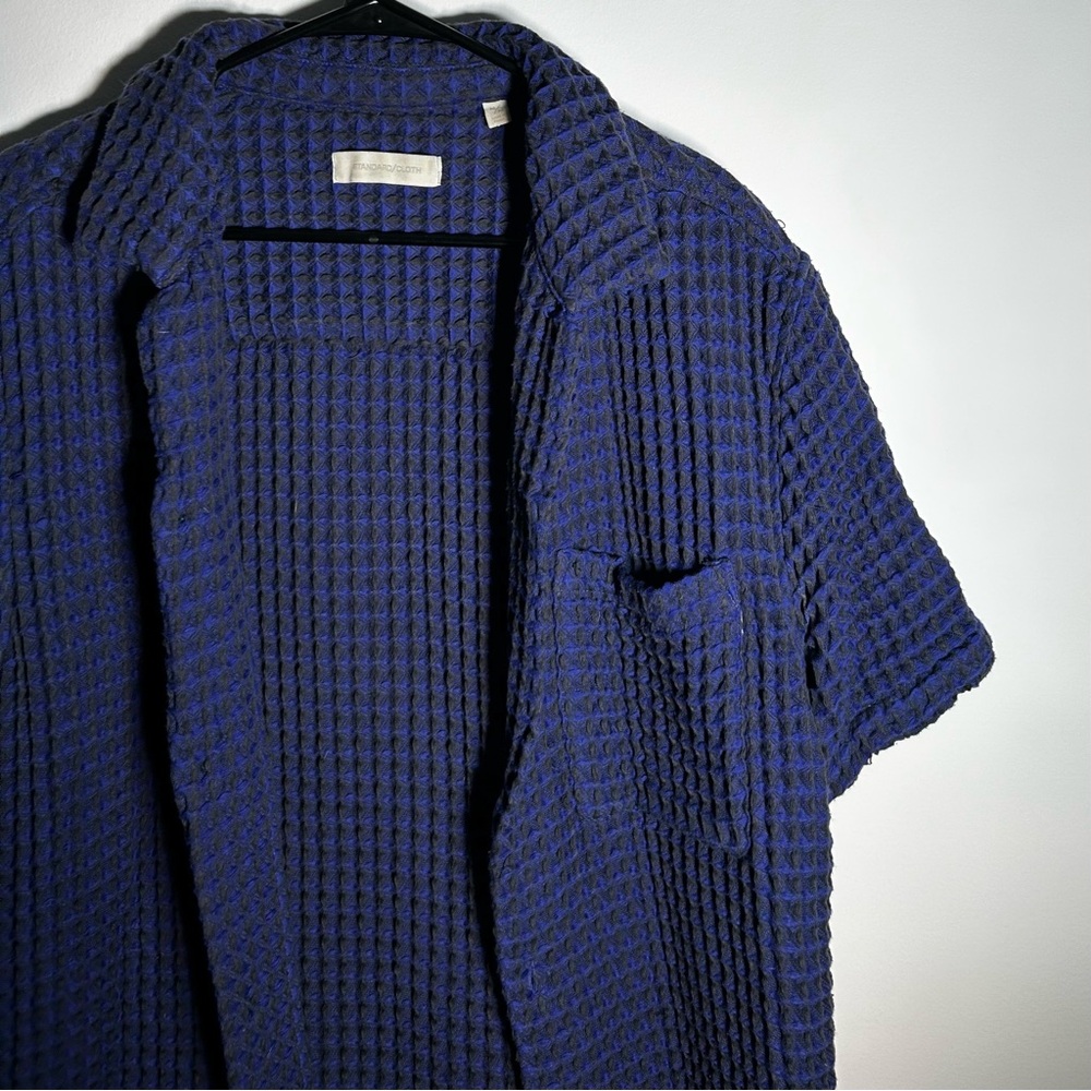 Blue Textured Short Sleeve Shirt